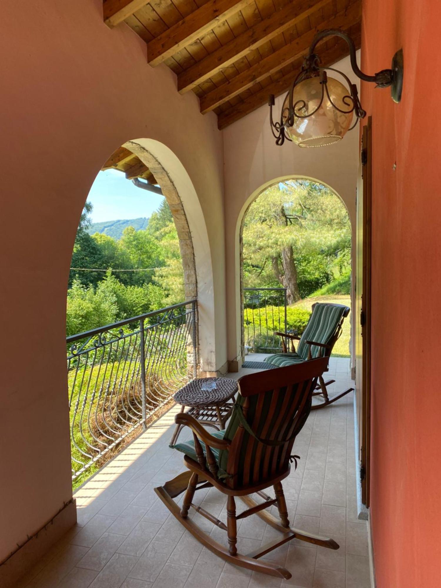 Agriturismo La Nevera Lanzo dʼIntelvi Værelse billede