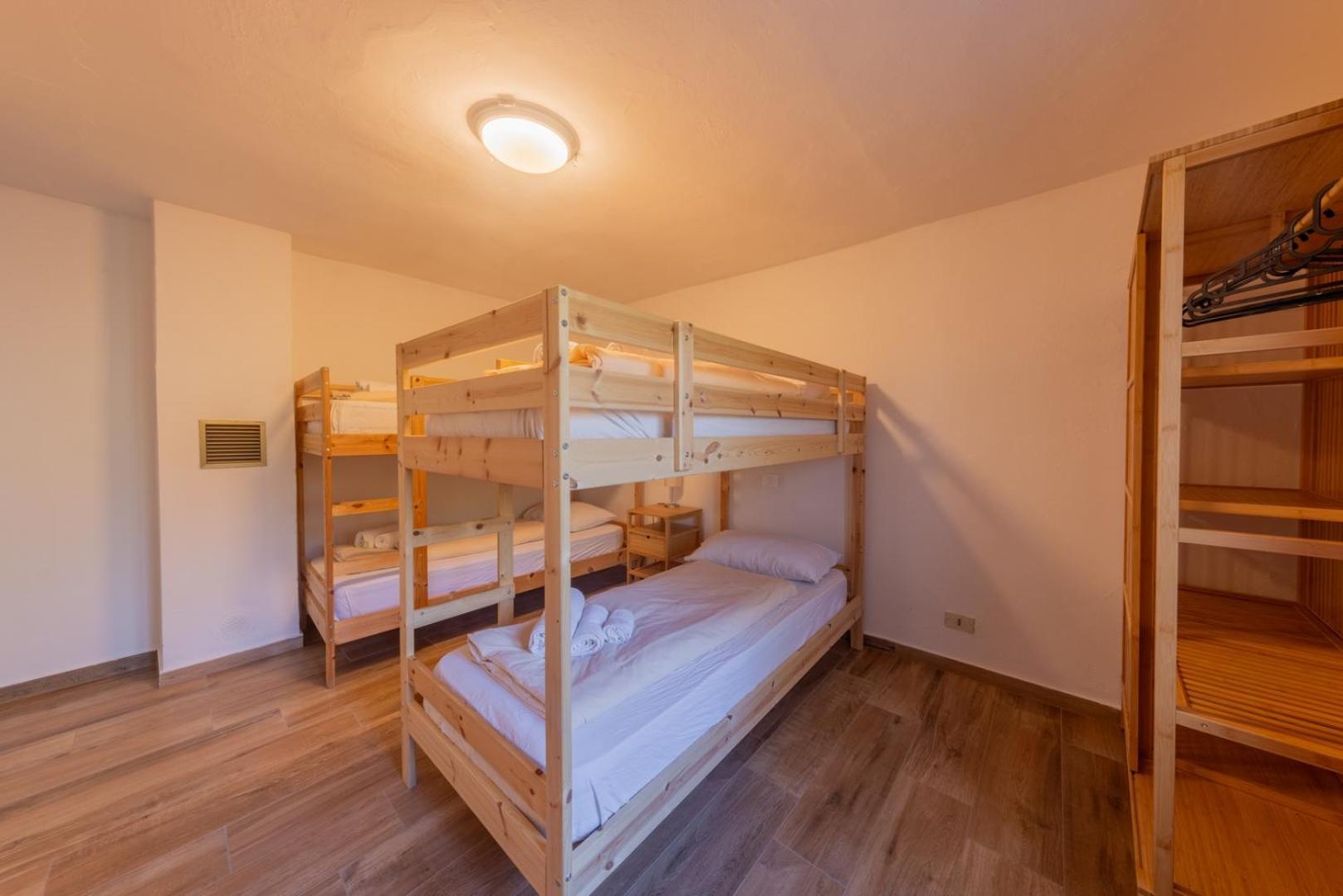 Agriturismo La Nevera Lanzo dʼIntelvi Værelse billede
